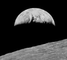 50 jaar geleden: Aarde vanuit omloopbaan rond de Maan