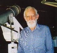 William Bradfield (1927-2014) overleden.