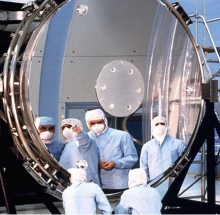 Boek: Analysis and Discussion of Mirror Materials for Past and Future Optical Astronomical Telescopes